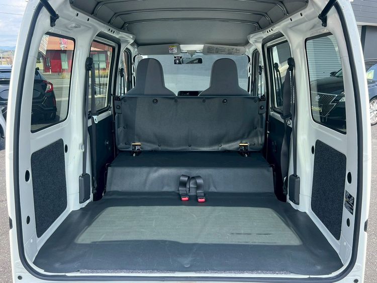 DAIHATSU CARGO thumbnail 9