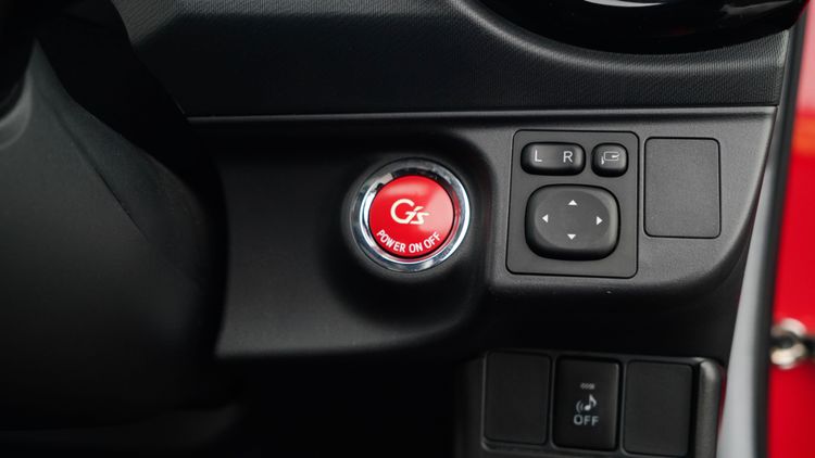 TOYOTA AQUA ＧＧ’ｓ thumbnail 16