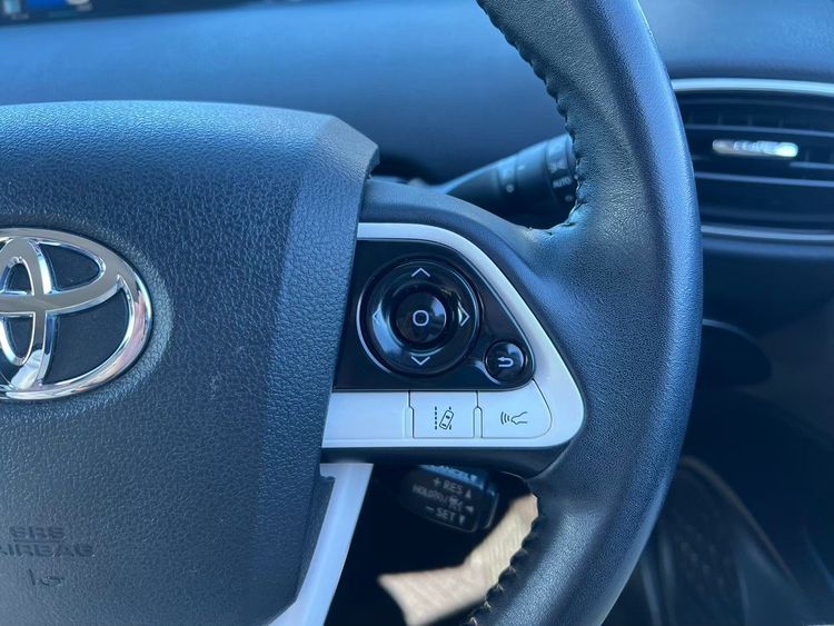 TOYOTA PRIUS Ａ　ツーリングセレクション thumbnail 6