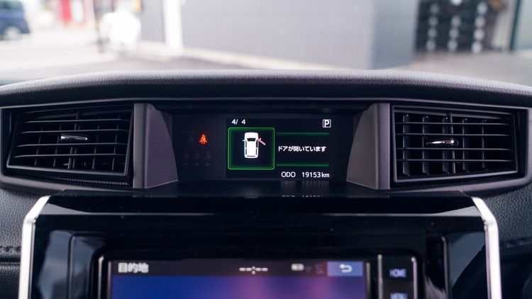 TOYOTA ROOMY CUSTOM G thumbnail 16