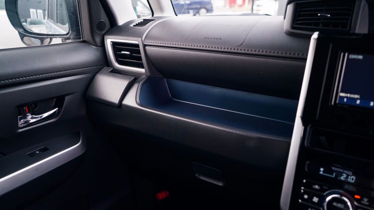 TOYOTA ROOMY CUSTOM G thumbnail 14