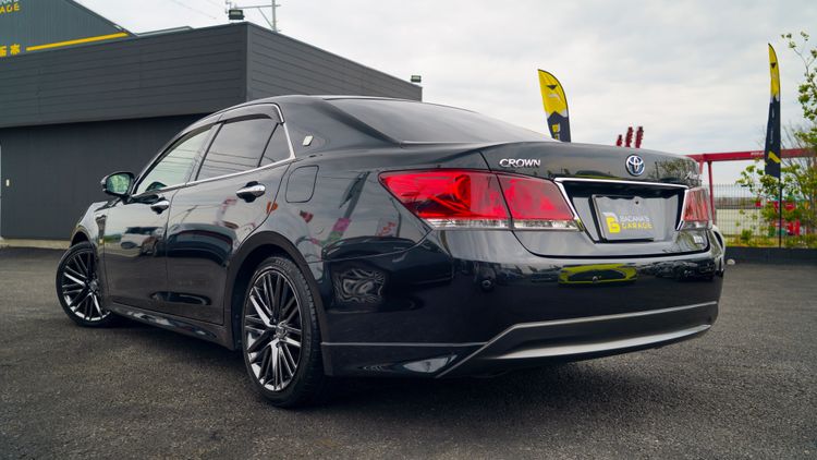 TOYOTA CROWN ATLETA S HIBRIDO thumbnail 2