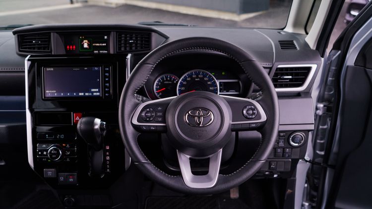 TOYOTA ROOMY CUSTOM G thumbnail 7
