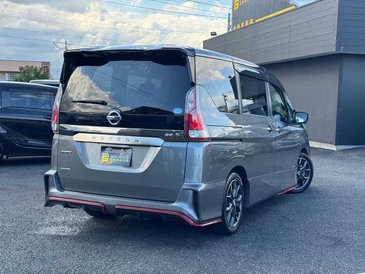 NISSAN SERENA NISMO HIBRIDO thumbnail 4