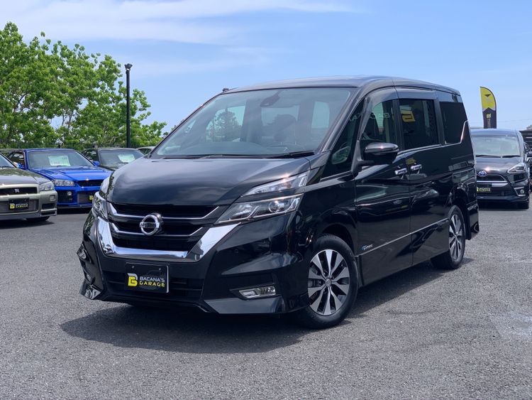 NISSAN SERENA HIGHWAYSTAR V SELECTION thumbnail 4