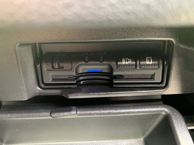 NISSAN SERENA HIGHWAYSTAR V SELECTION thumbnail 24
