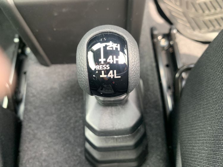 SUZUKI JIMNY XC thumbnail 21