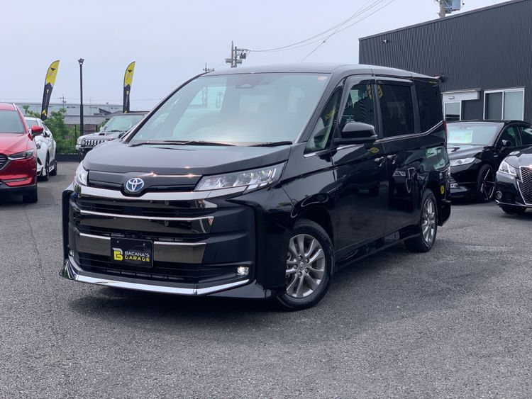 TOYOTA NOAH HIBRIDO S-Z thumbnail 3