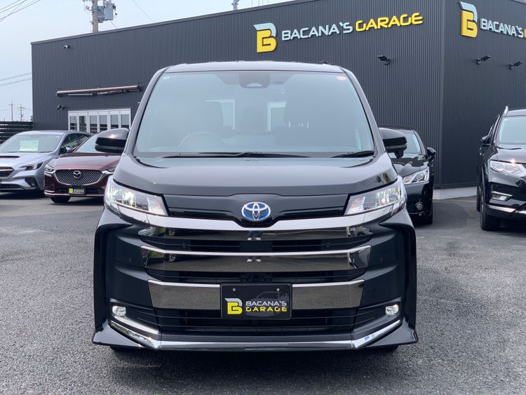 TOYOTA NOAH HIBRIDO S-Z thumbnail 5
