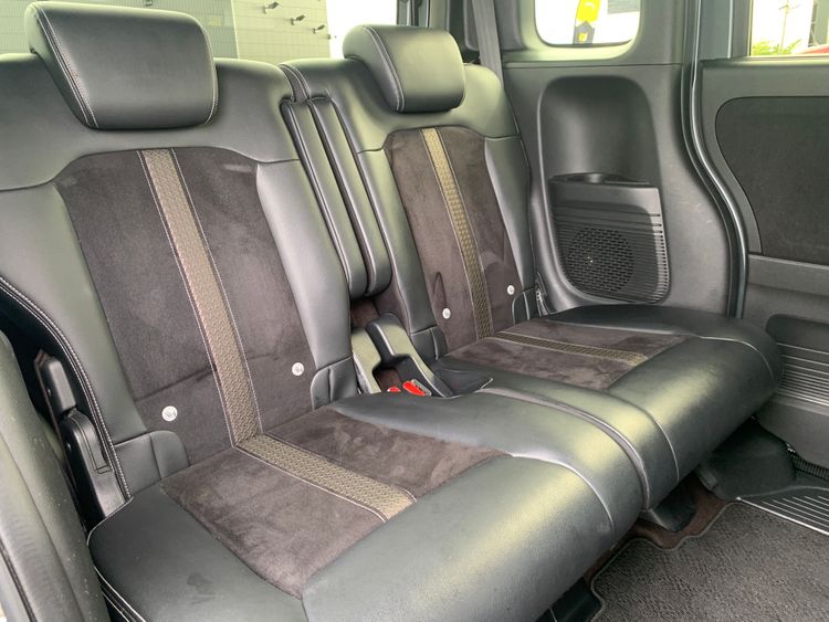 HONDA N-BOX CUSTOM G L TURBO HONDA SENSING thumbnail 11