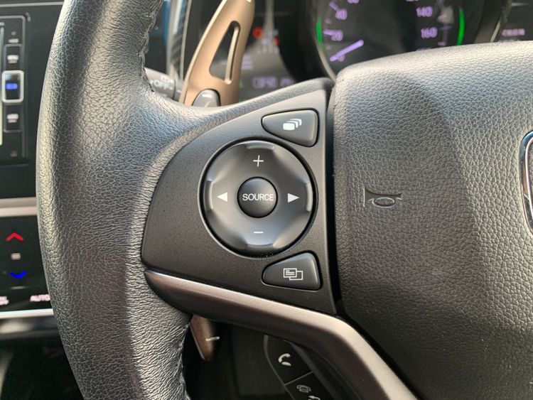 HONDA FIT  HIBRIDO S HONDA SENSING thumbnail 13