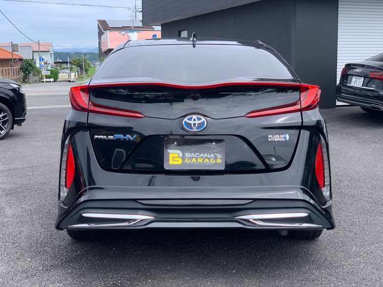 TOYOTA PRIUS PHV S thumbnail 14