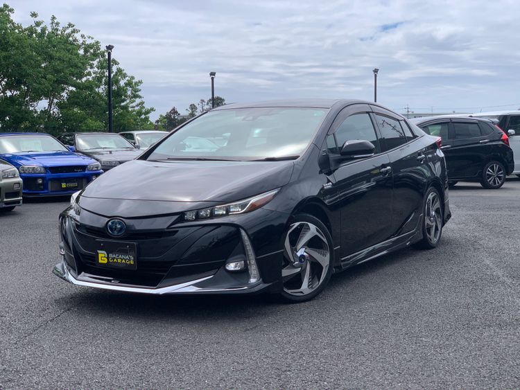 TOYOTA PRIUS PHV S thumbnail 7