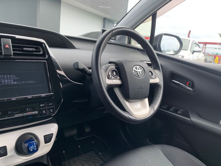 TOYOTA PRIUS PHV S thumbnail 20