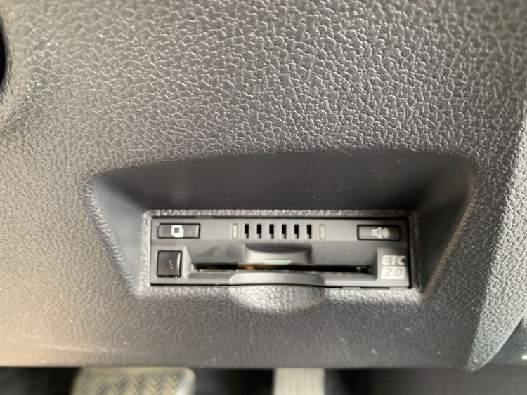 TOYOTA PRIUS PHV S thumbnail 17