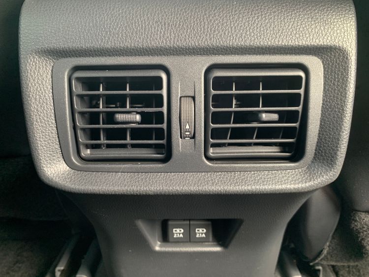 TOYOTA HARRIER Z PACOTE INTERNO DE COURO thumbnail 7