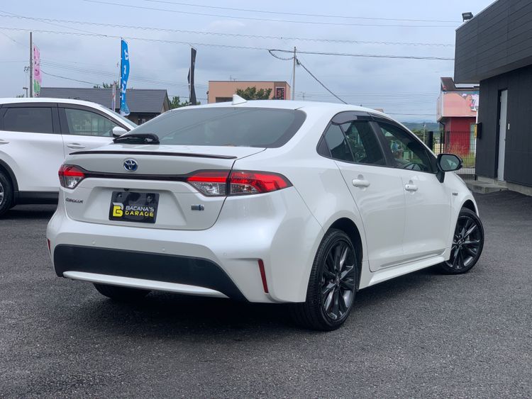 TOYOTA COROLLA HIBRIDO WxB thumbnail 11