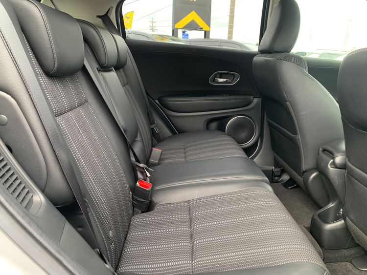 HONDA VEZEL HV Z HONDA SENSING thumbnail 15