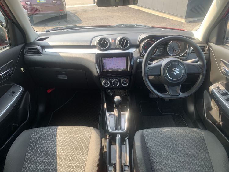 SUZUKI SWIFT XG  thumbnail 10