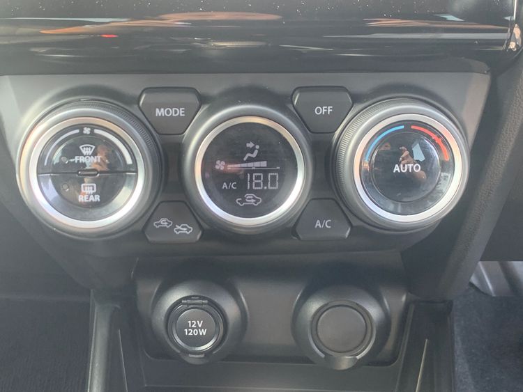 SUZUKI SWIFT XG  thumbnail 19