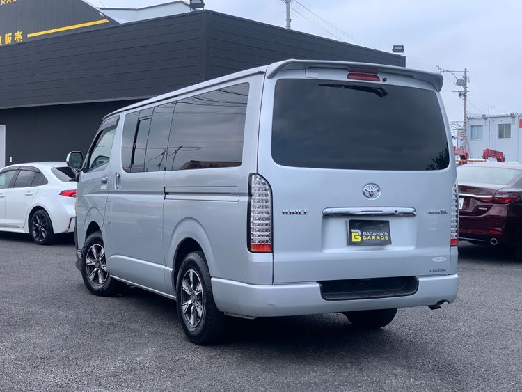 TOYOTA HIACE LONG SUPER GL thumbnail 11