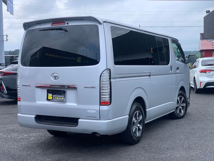 TOYOTA HIACE LONG SUPER GL thumbnail 6
