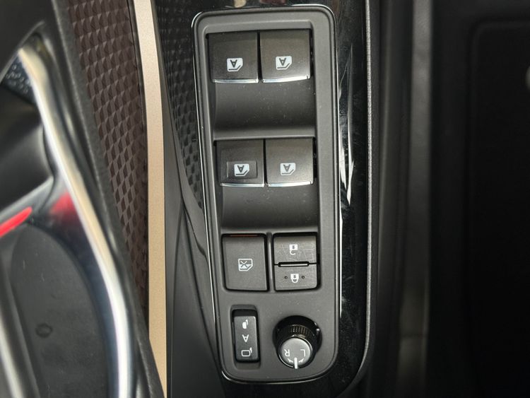 TOYOTA C-HR G HIBRIDO thumbnail 8