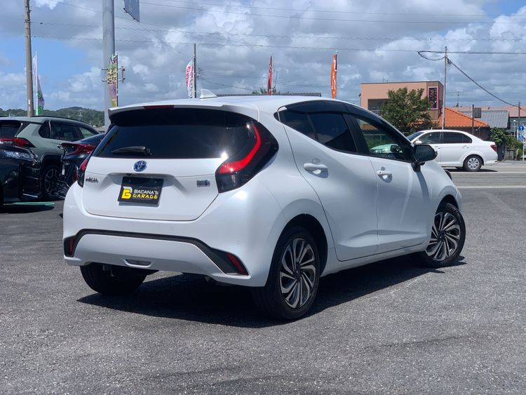 TOYOTA AQUA Z thumbnail 9