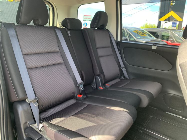 NISSAN SERENA HIGHWAY STAR EDICAO PRO PILOT thumbnail 11