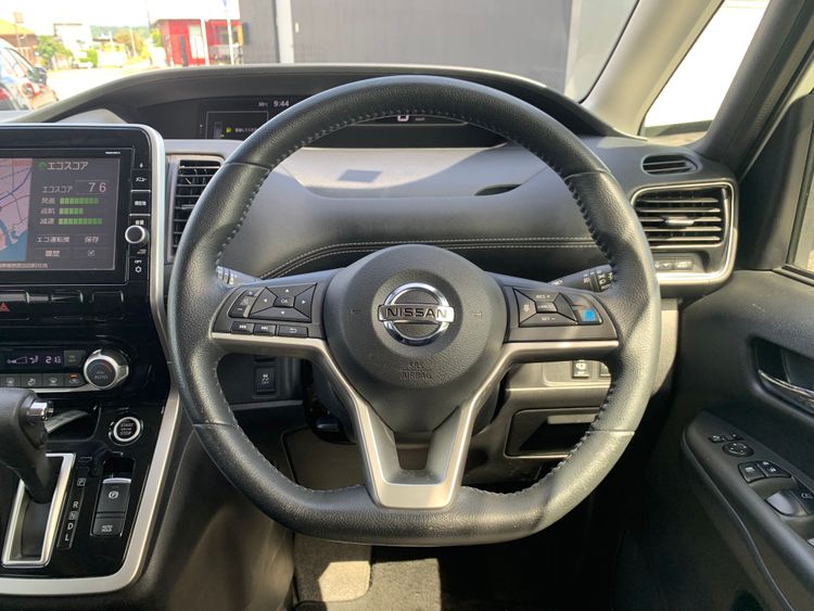 NISSAN SERENA HIGHWAY STAR EDICAO PRO PILOT thumbnail 16