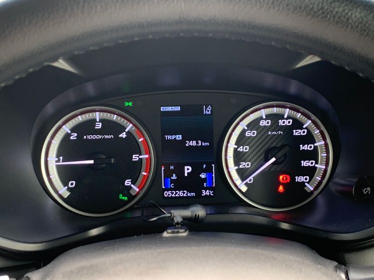 MITSUBISHI DELICA D:5 G-POWER PKG thumbnail 28