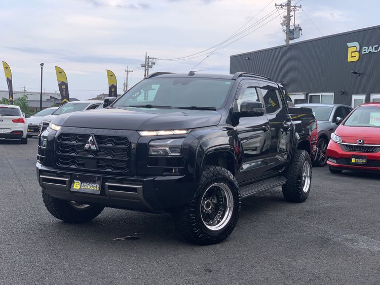 MITSUBISHI TRITON GSR thumbnail 3