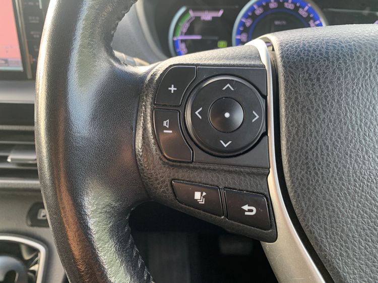 TOYOTA VOXY V HIBRIDO thumbnail 14