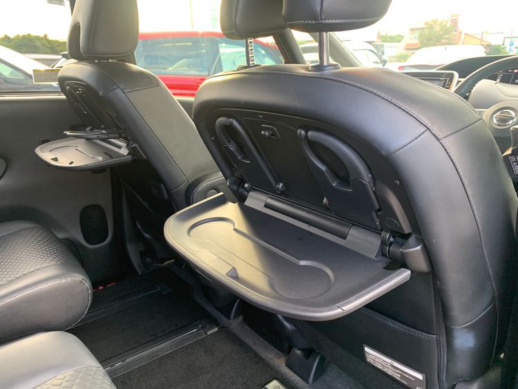 NISSAN SERENA E-POWER HIGHWAY STAR V thumbnail 18