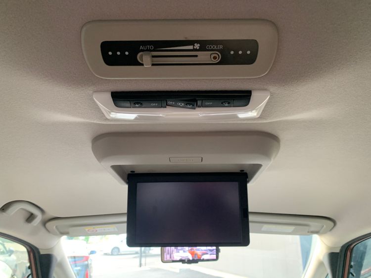 NISSAN SERENA E-POWER HIGHWAY STAR V thumbnail 19