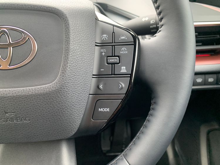 TOYOTA PRIUS Z thumbnail 16