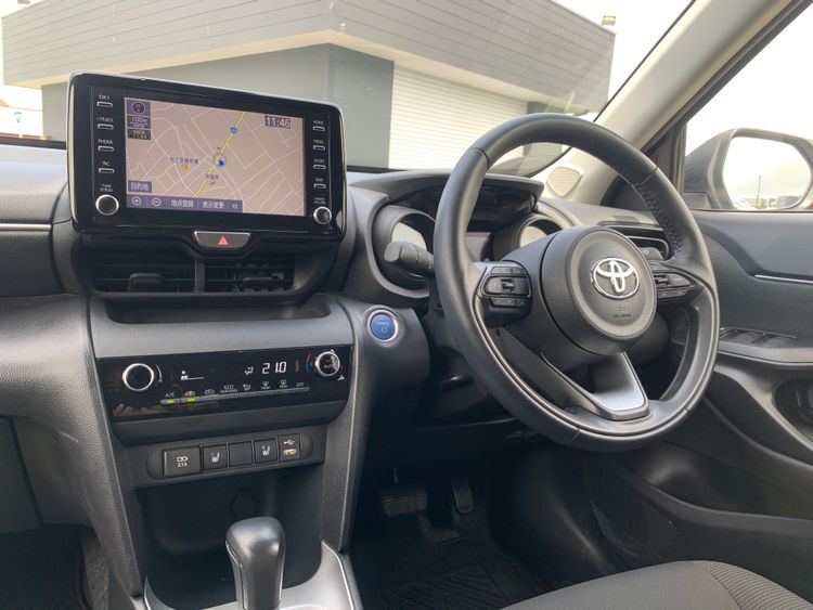 TOYOTA YARIS CROSS HIBRIDO G thumbnail 17