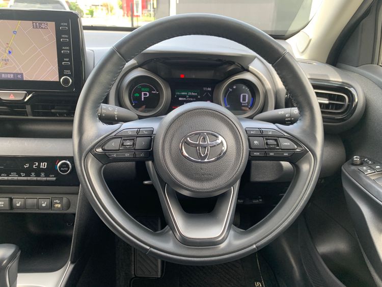 TOYOTA YARIS CROSS HIBRIDO G thumbnail 12