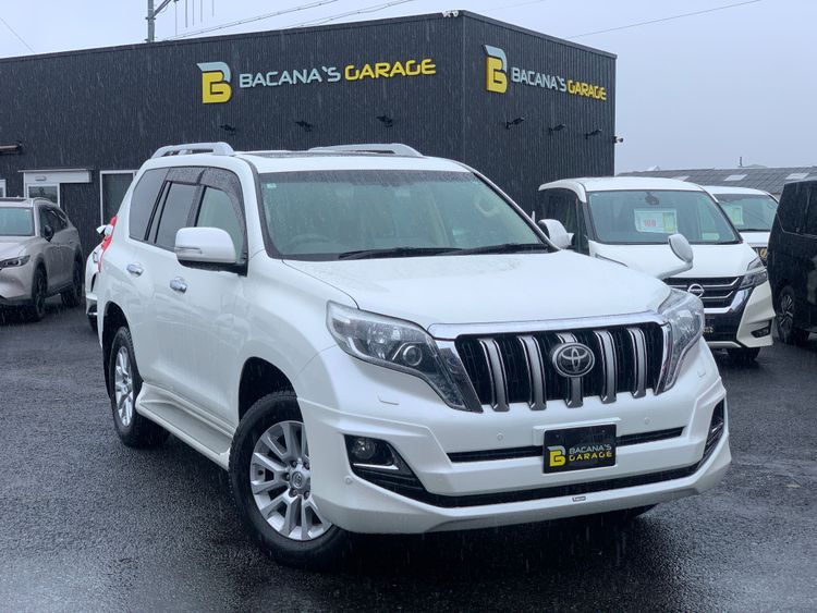TOYOTA LAND CRUISER PRADO TZ-G thumbnail 5