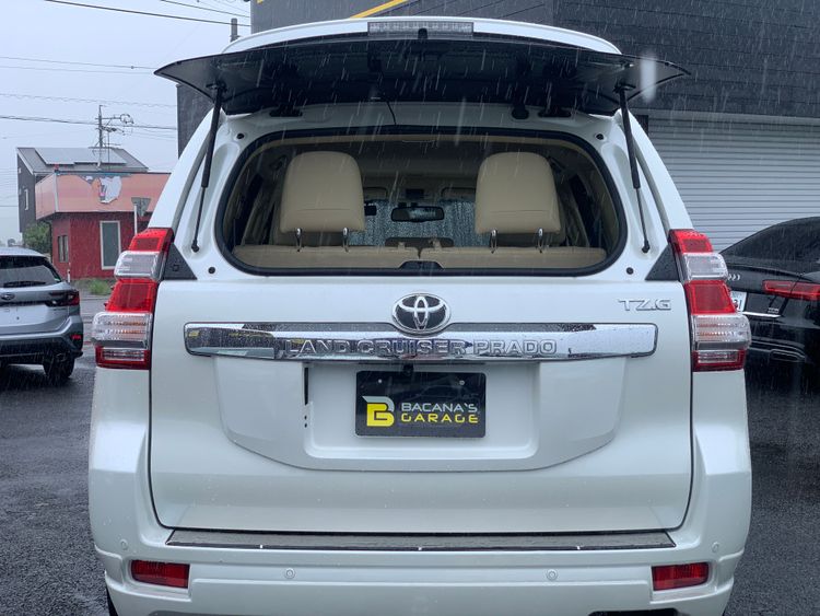 TOYOTA LAND CRUISER PRADO TZ-G thumbnail 10