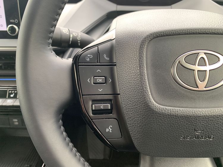 TOYOTA PRIUS G thumbnail 7