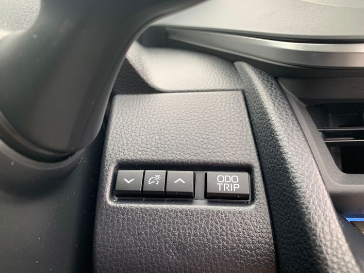 TOYOTA PRIUS G thumbnail 15