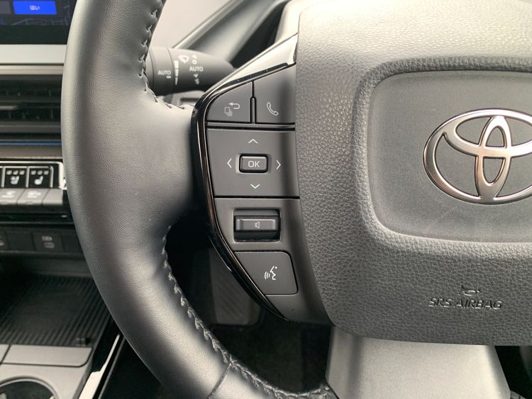 TOYOTA PRIUS Z thumbnail 13