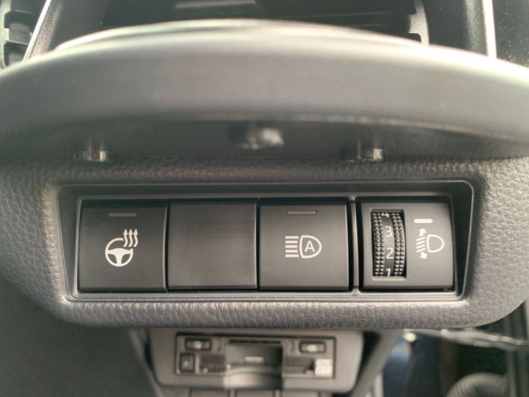 TOYOTA PRIUS Z thumbnail 21