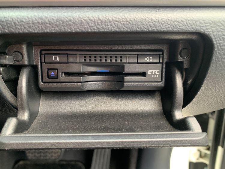 TOYOTA CROWN ATHLETIC S HYBRID thumbnail 19