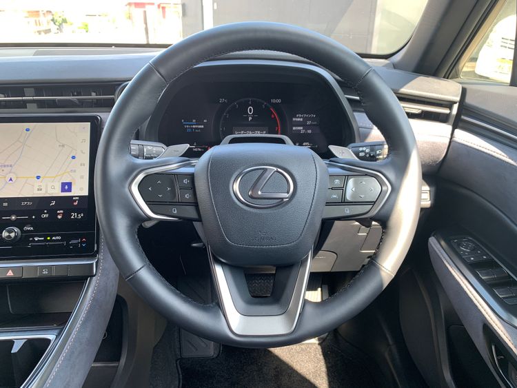 LEXUS LBX COOL thumbnail 17