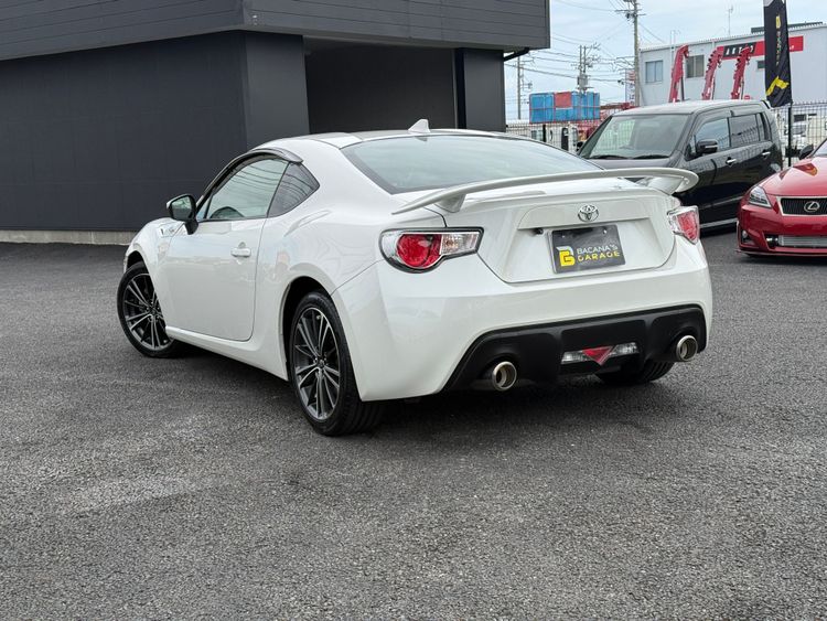 TOYOTA 86 GT thumbnail 21