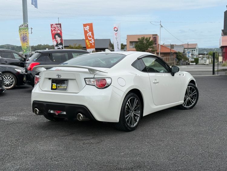 TOYOTA 86 GT thumbnail 25