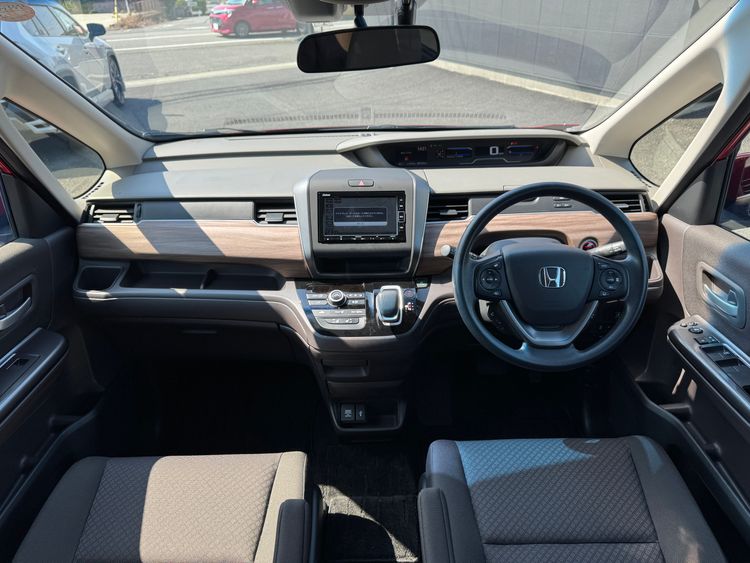HONDA FREED HIBRIDO G thumbnail 7