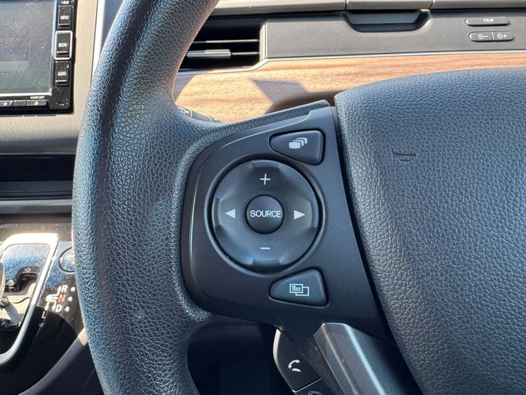 HONDA FREED HIBRIDO G thumbnail 10
